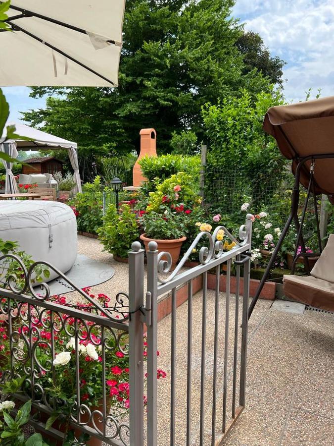 פיאצולה סול ברנטה Casa Serenella B&B - Casa Vacanze מראה חיצוני תמונה
