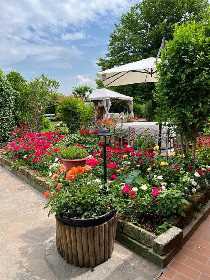 פיאצולה סול ברנטה Casa Serenella B&B - Casa Vacanze מראה חיצוני תמונה
