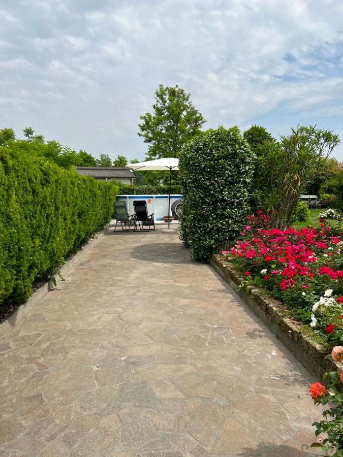 פיאצולה סול ברנטה Casa Serenella B&B - Casa Vacanze מראה חיצוני תמונה