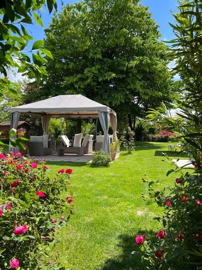 פיאצולה סול ברנטה Casa Serenella B&B - Casa Vacanze מראה חיצוני תמונה
